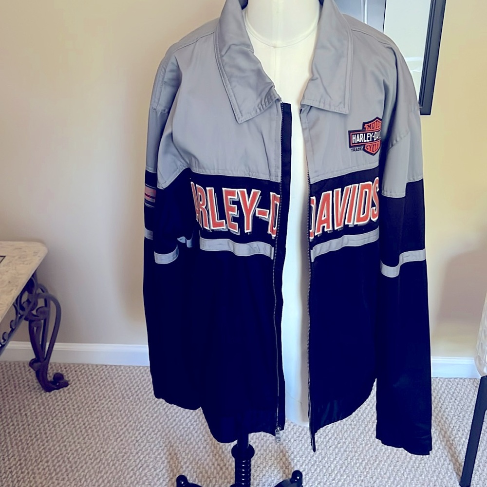 Vintage Harley Davidson Men's Grey and Black Jacket